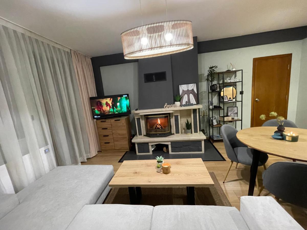 Apartment In Castle 1 潘波洛沃 外观 照片